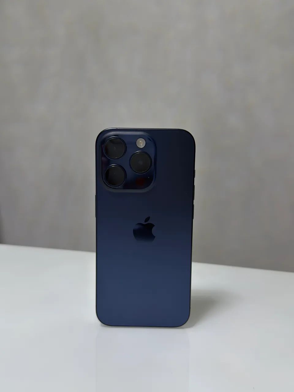 iPhone 15 pro 128gb Azul - Foto 3
