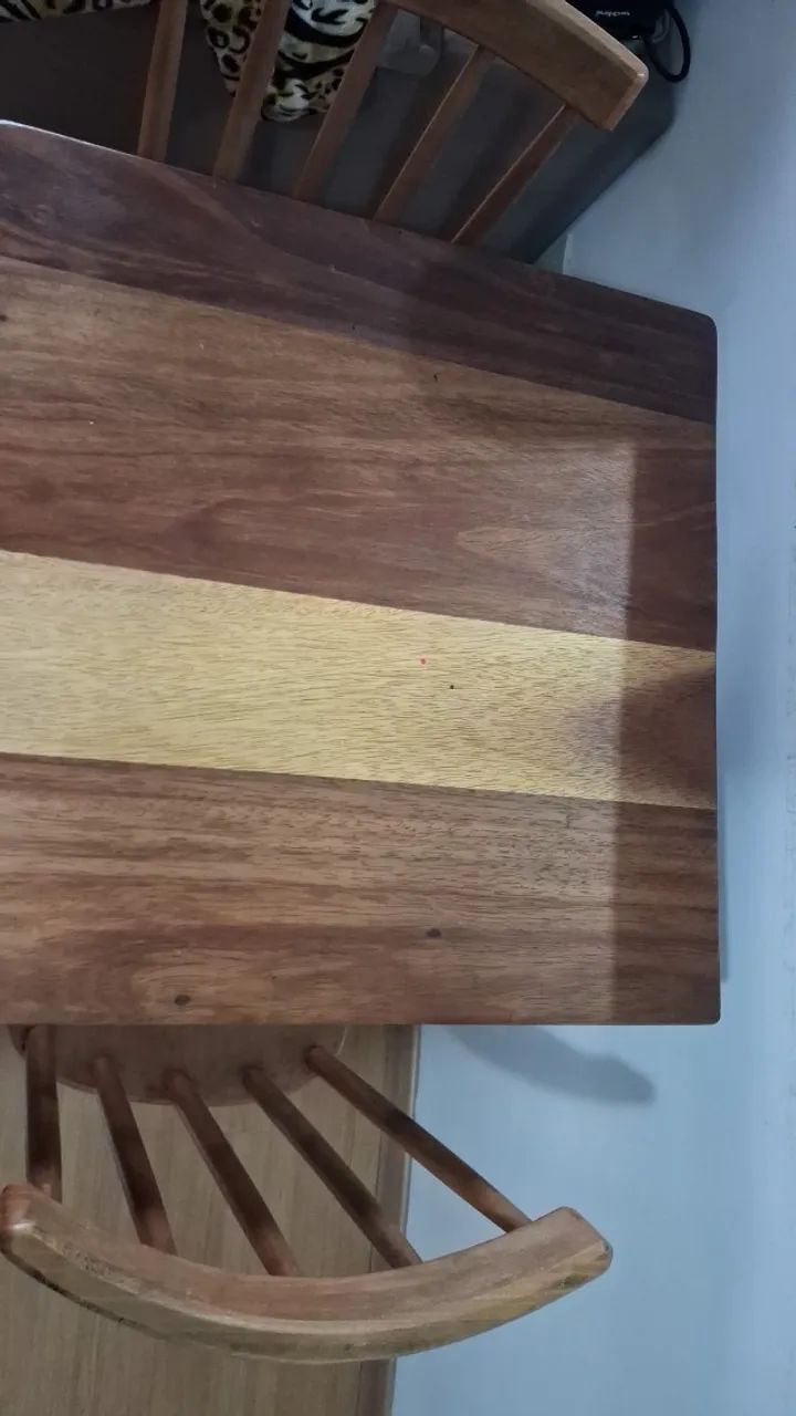 Mesa de madeira e ferro com 2 lugares com cadeiras - Foto 3