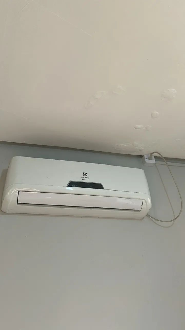 VENDO AR-CONDICIONADO 