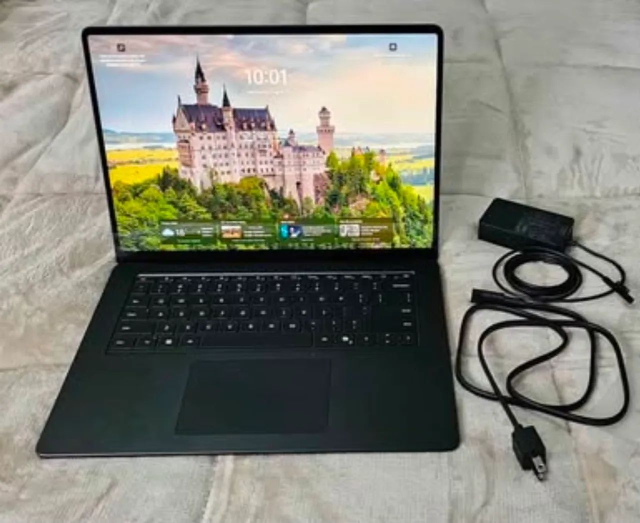 NOTEBOOK MICROSOFT SURFACE SNAPDRAGON X ELITE 12 CORES 32 RAM