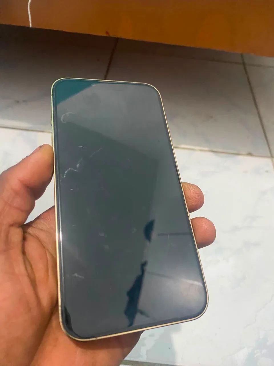iPhone 13 Pro Dourado chip virtual  - Foto 2