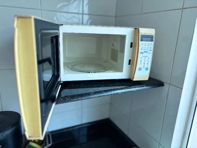 Geladeira e microondas  - Foto 3