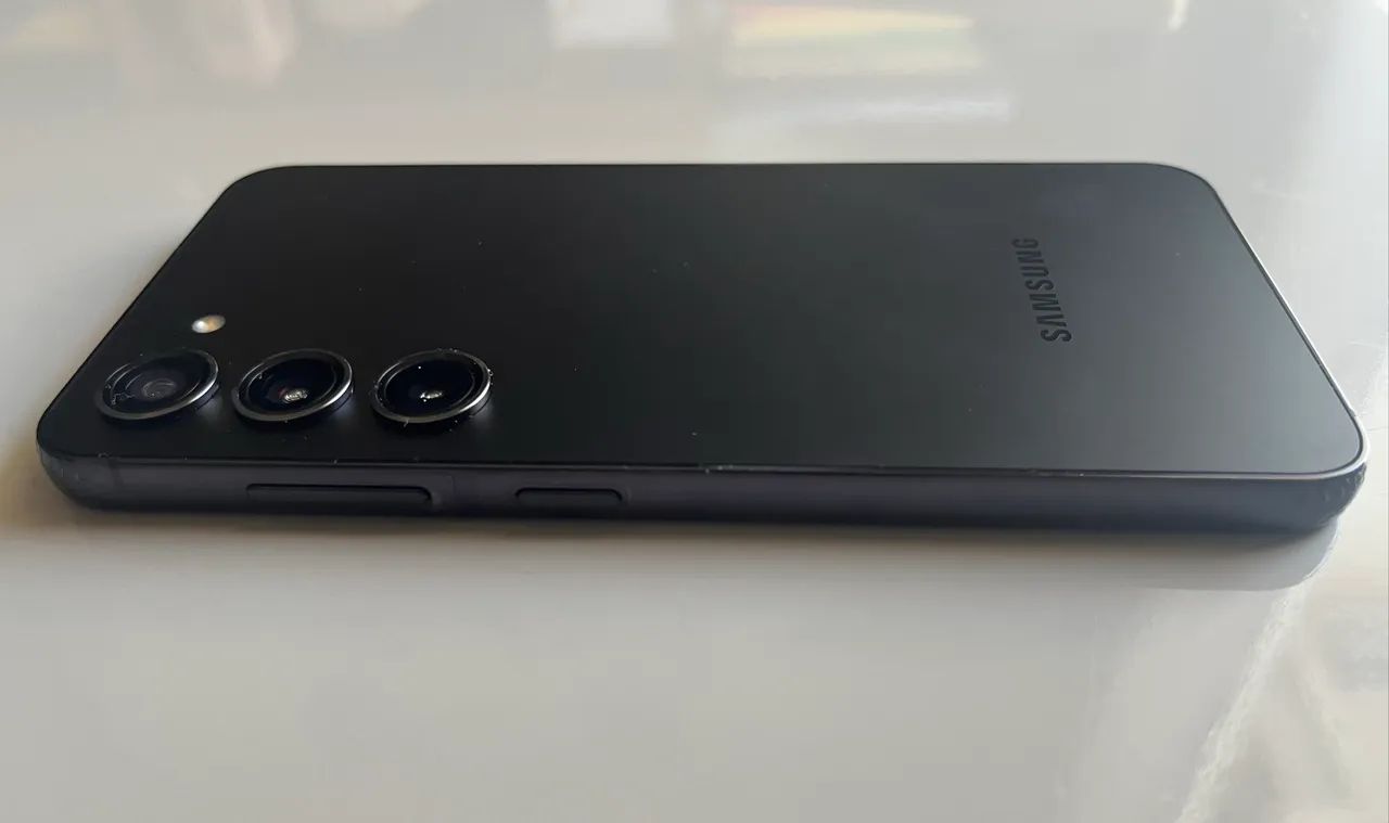 Samsung galaxy S23 - Foto 2