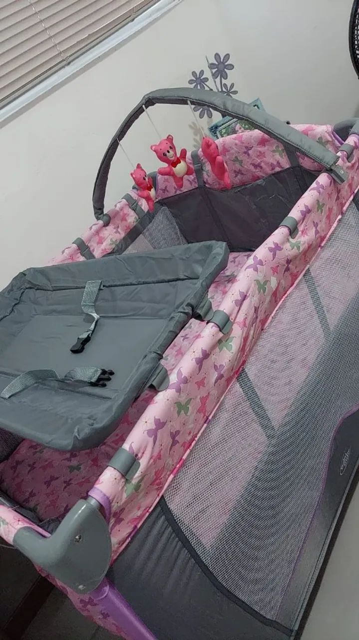 Berço 2 em 1 vira cercado 