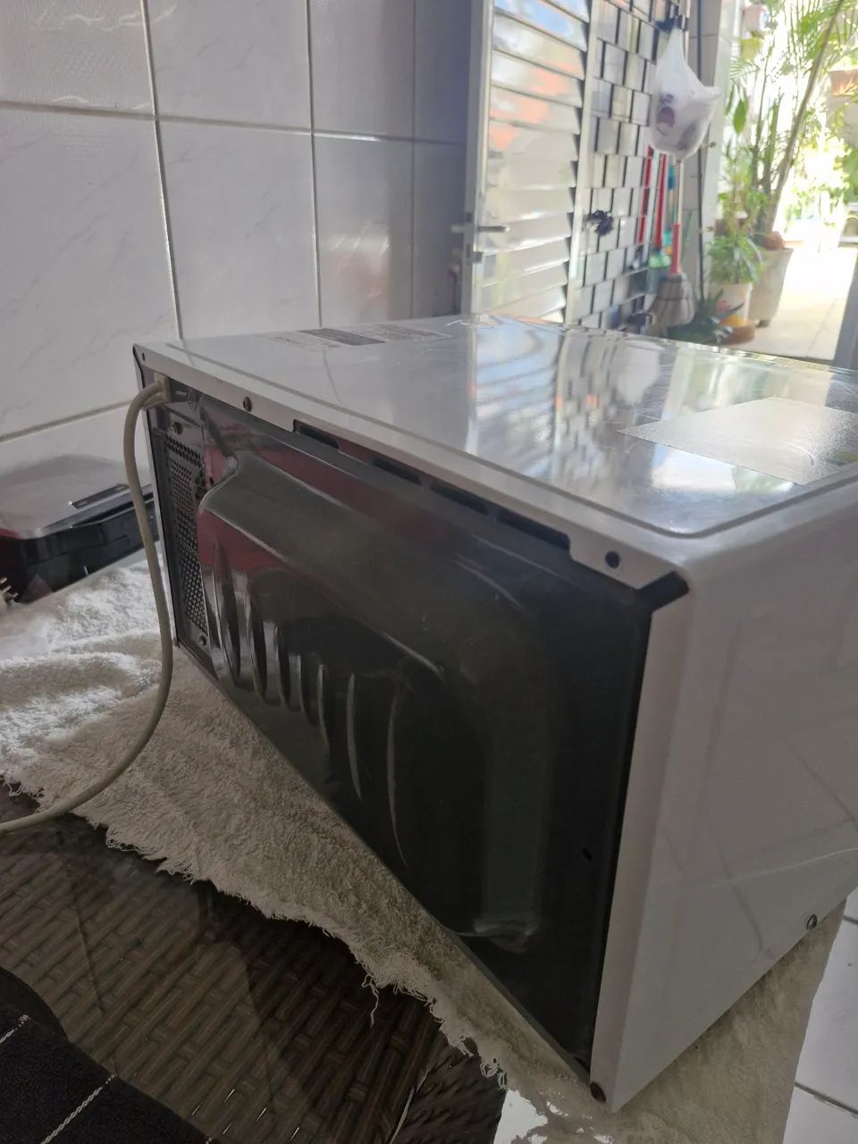 Microondas LG EASY CLEAN 30L - Foto 5