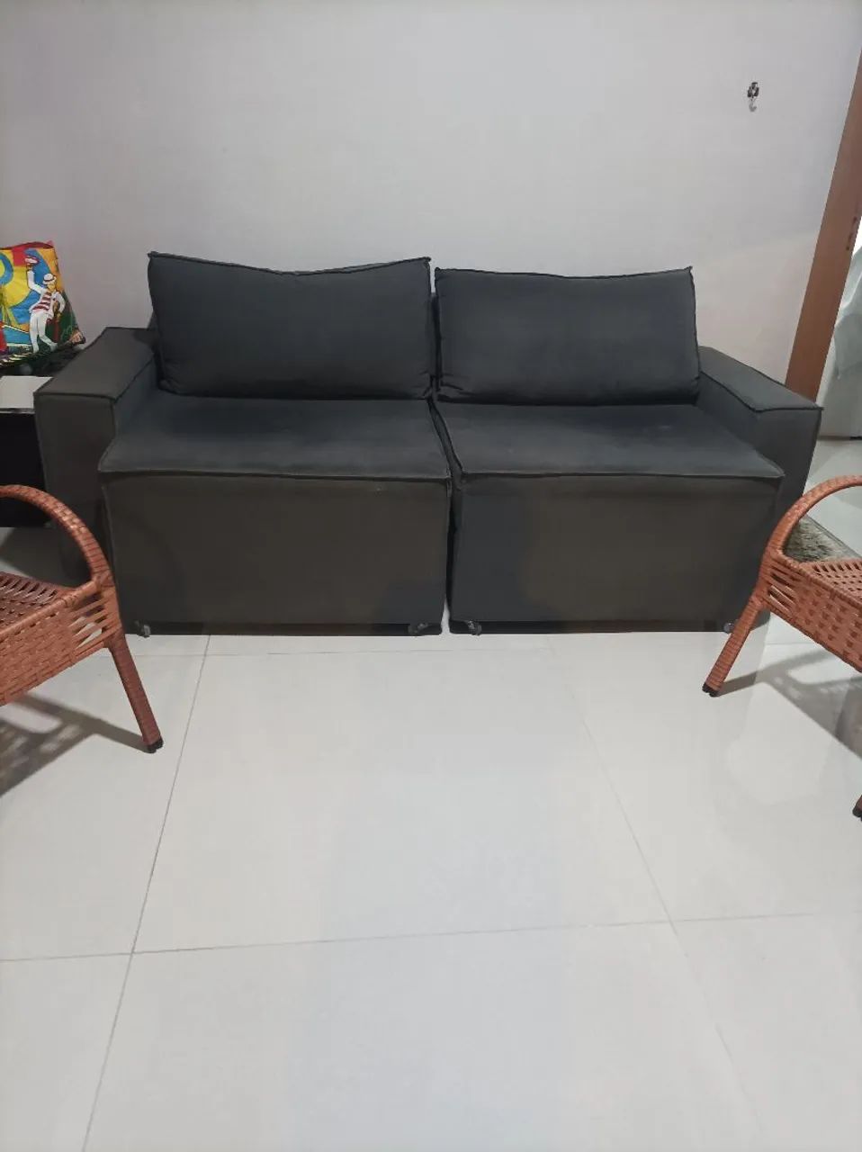 Vendo um sofá 