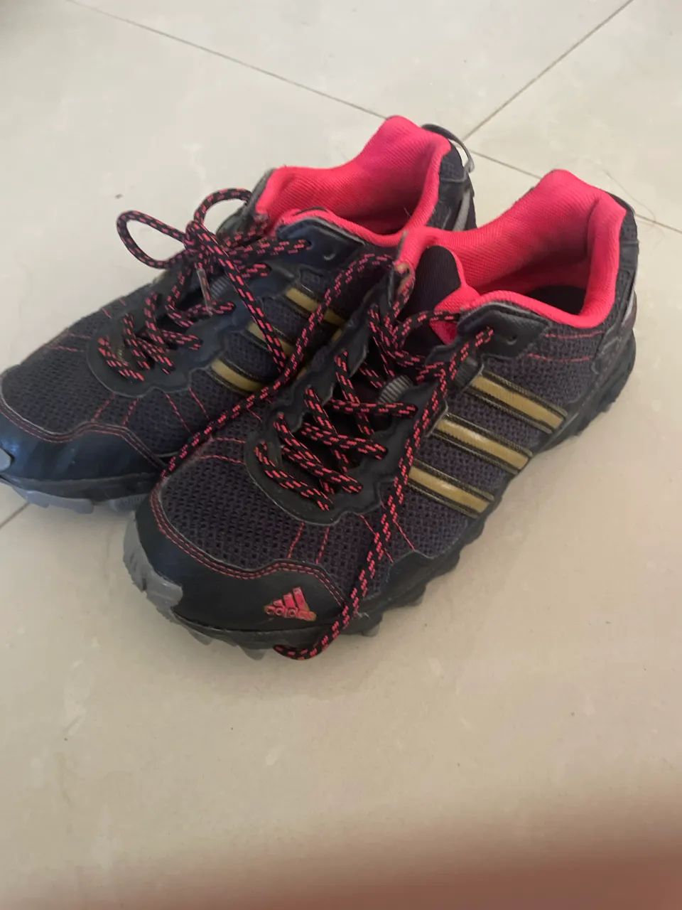 Adidas running número 37