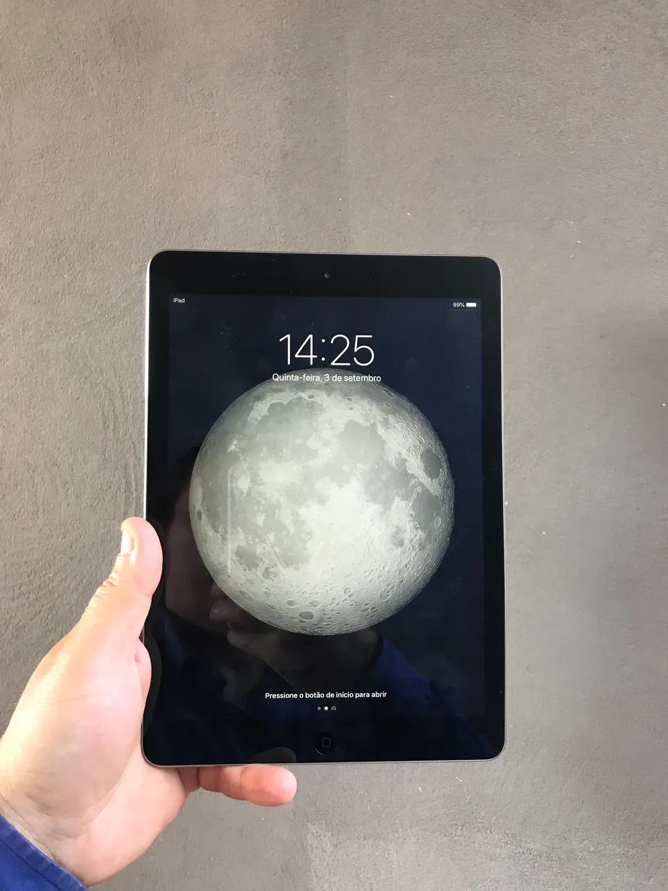 iPad Air 16