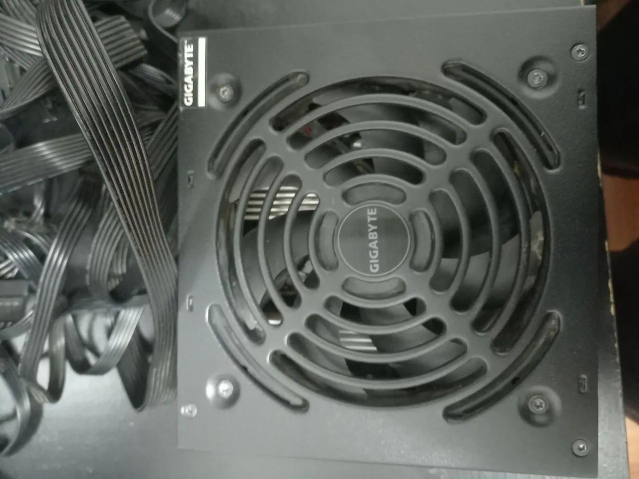 FONTE GIGABYTE 550W 80 PLUS