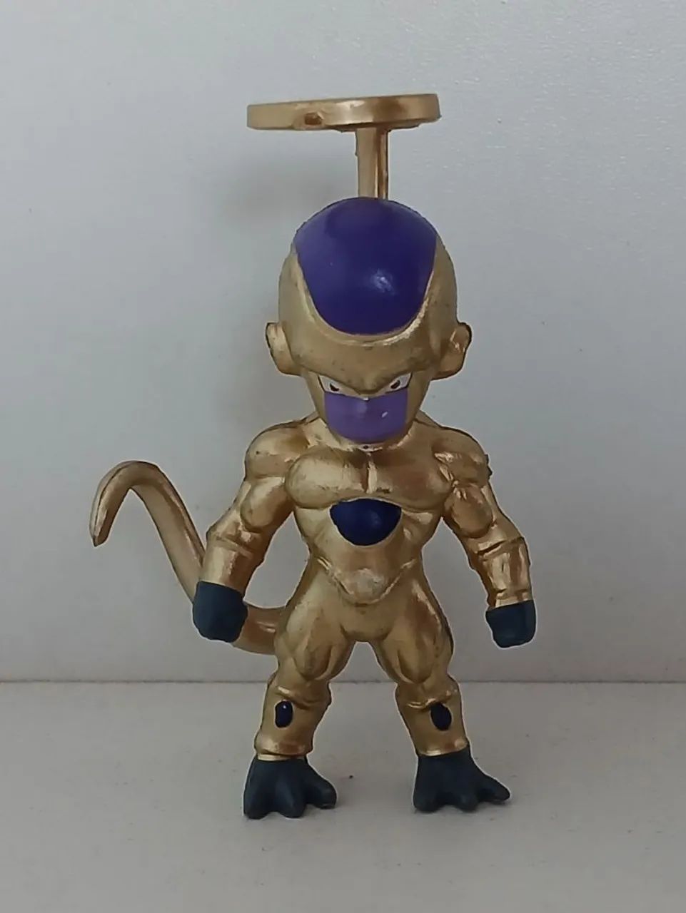 BONECO ACTION FIGURE MINIATURA DRAGON BALL FREEZA GOLD DOURADO