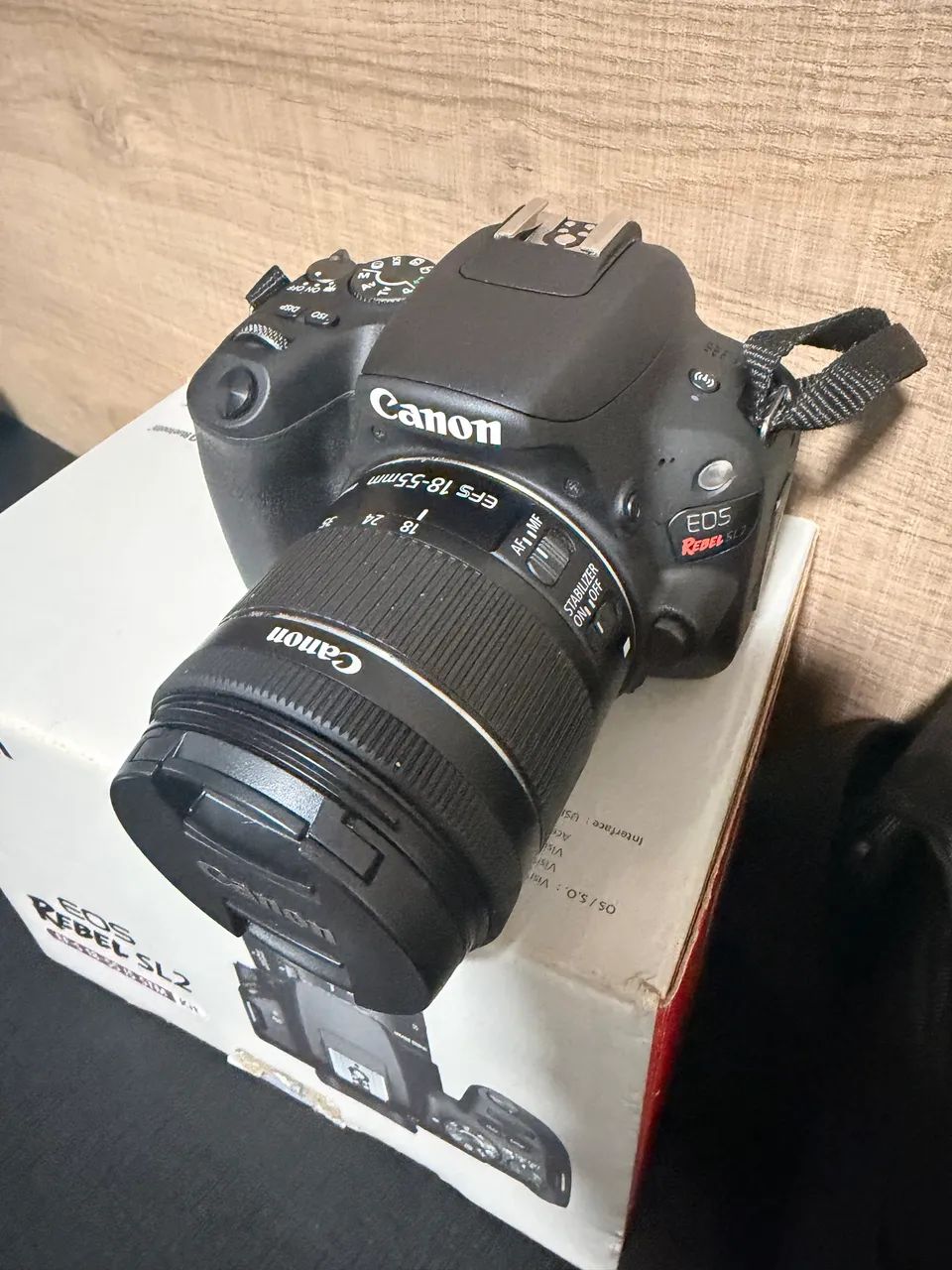 Canon EOS Rebel SL2