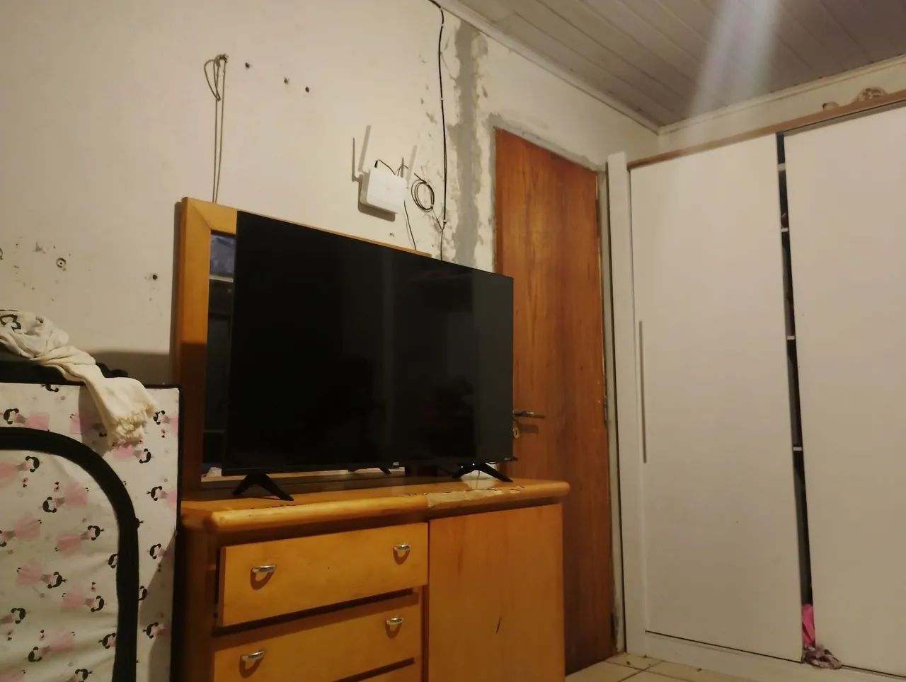 Tv AOC 43 polegadas semi nova tem 3 meses de uso  - Foto 4