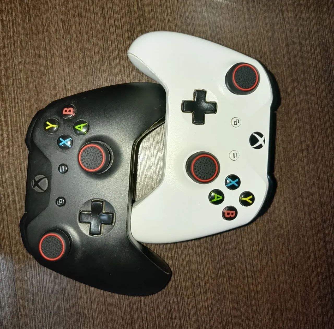 Vende-se Xbox ONE S  - Foto 4