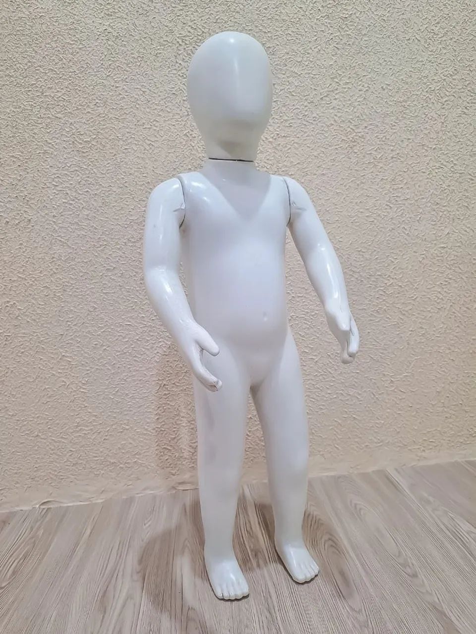 MANEQUIM SEMI NOVO  - INFANTIL 