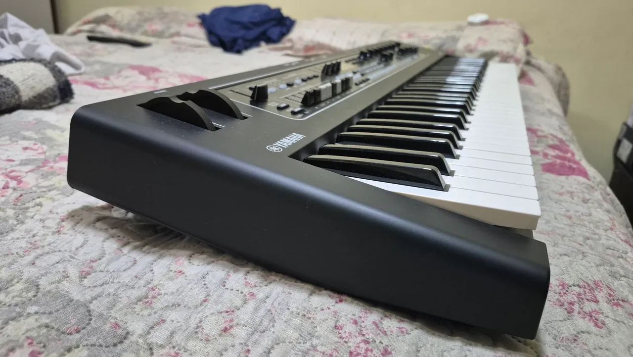 Teclado Yamaha ck61  - Foto 5