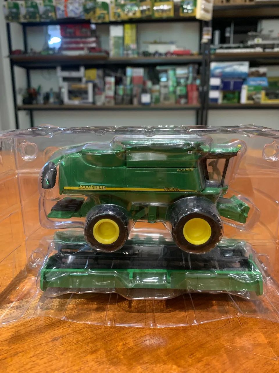 Miniatura colheitadeira John Deere 9660STS 1/64 - Foto 4