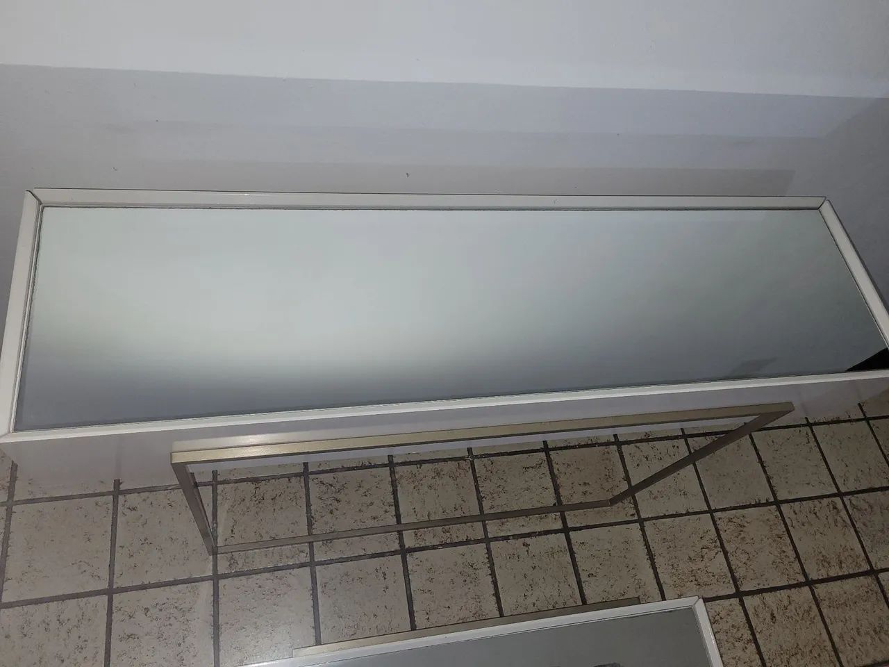 Conjunto Aparador e Mesa de Centro - Foto 4