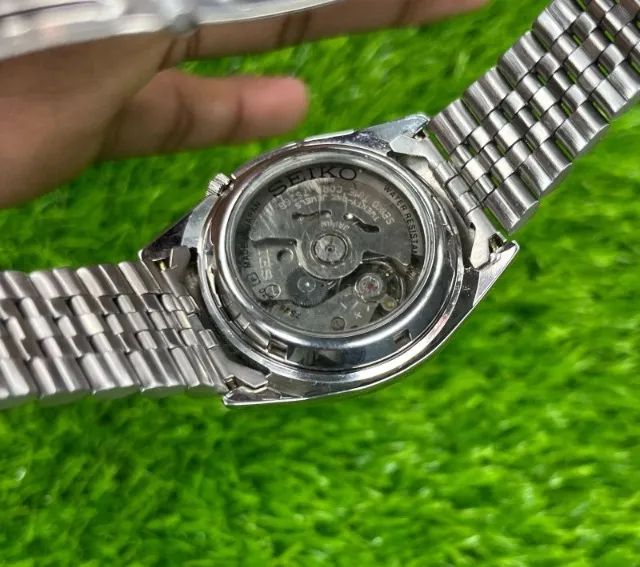 EXCLUSIVIDADE! Relógio Automático Seiko 5 7S26 Fundo Branco Caixa 36mm - Foto 5