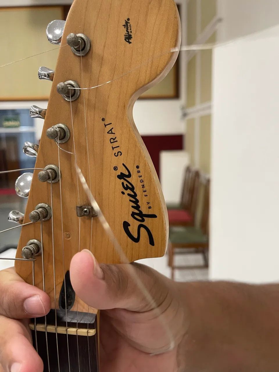 Guitarra Fender Squier affinity  - Foto 2