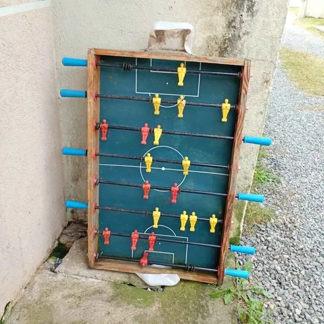 MESA DE PIMBOLIM
