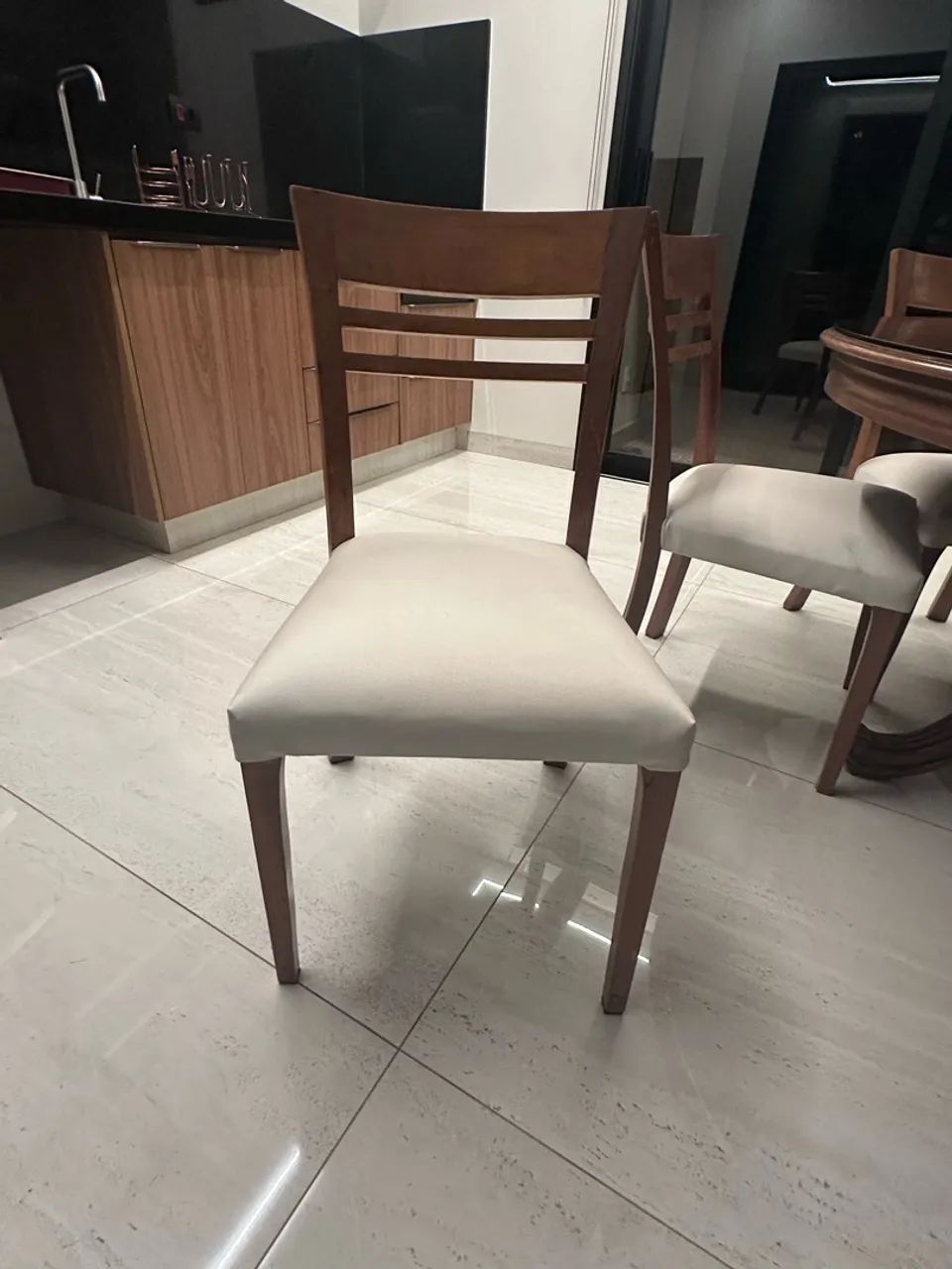 Cadeiras Trevisan  - Foto 2