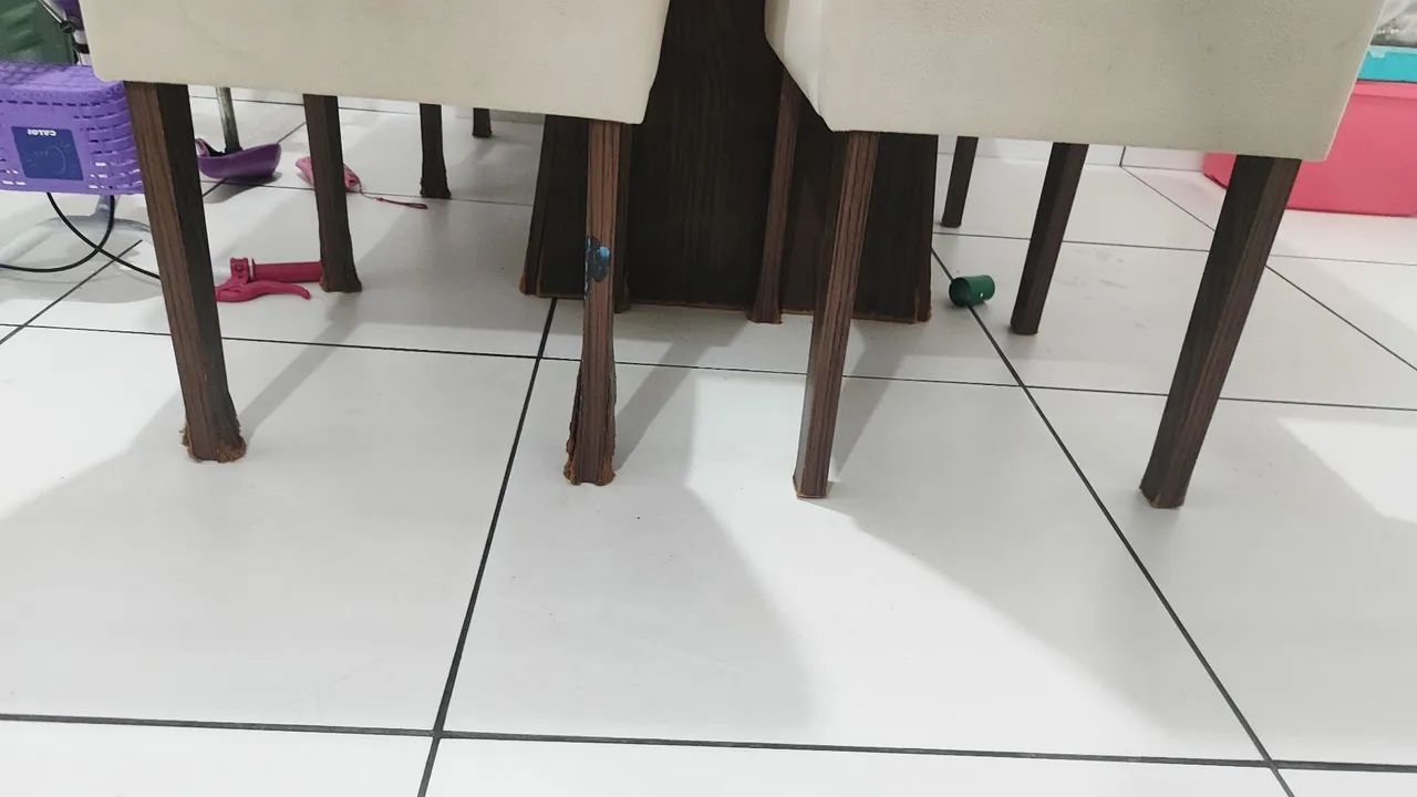Mesa 4 cadeiras  - Foto 2