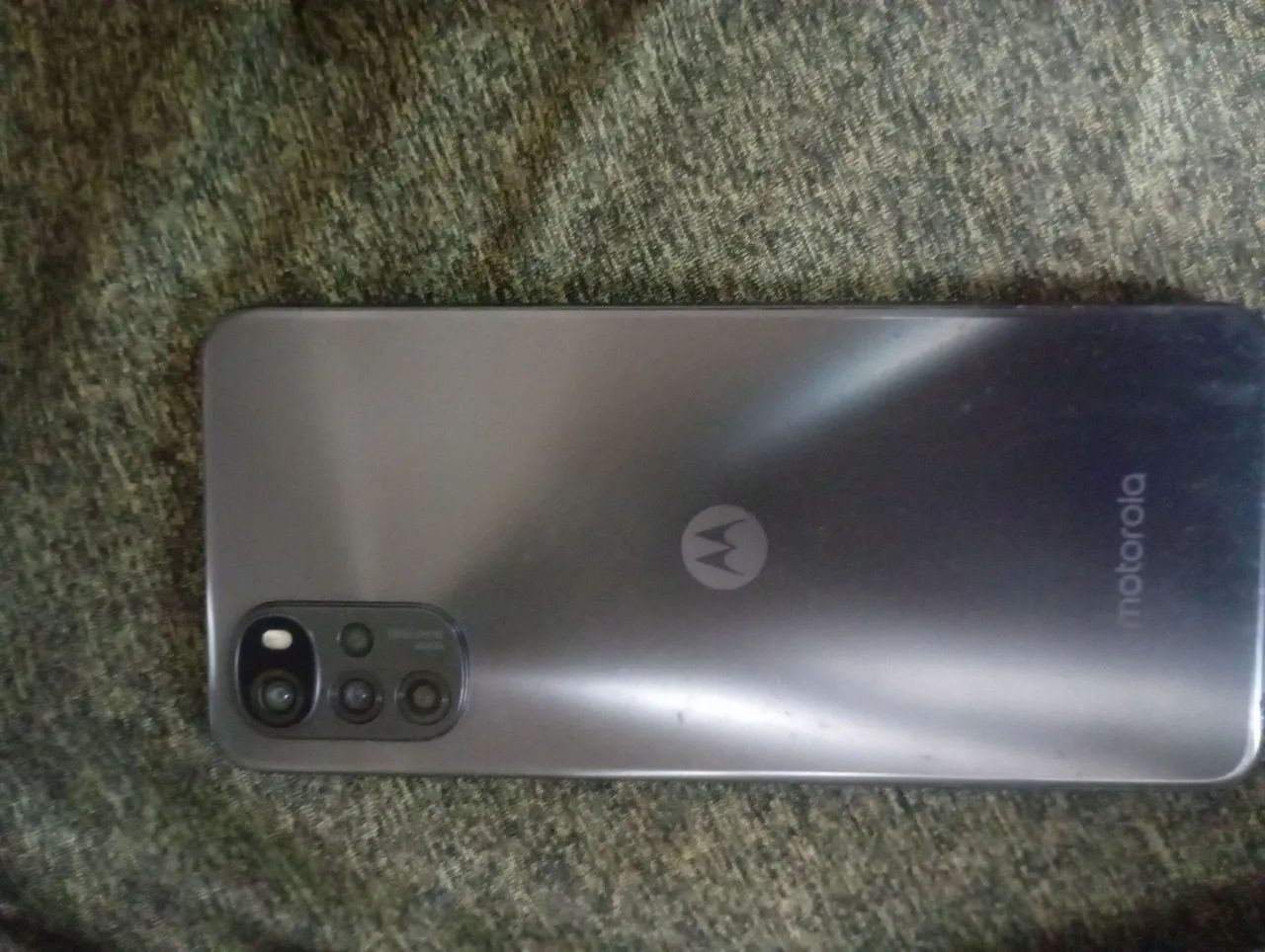 Moto g 22 funcionando com tela quebrada