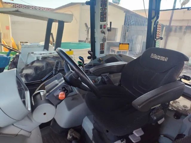 Trator Valtra A124 HiTech 2022, único dono, com 1.180 horas - Foto 3