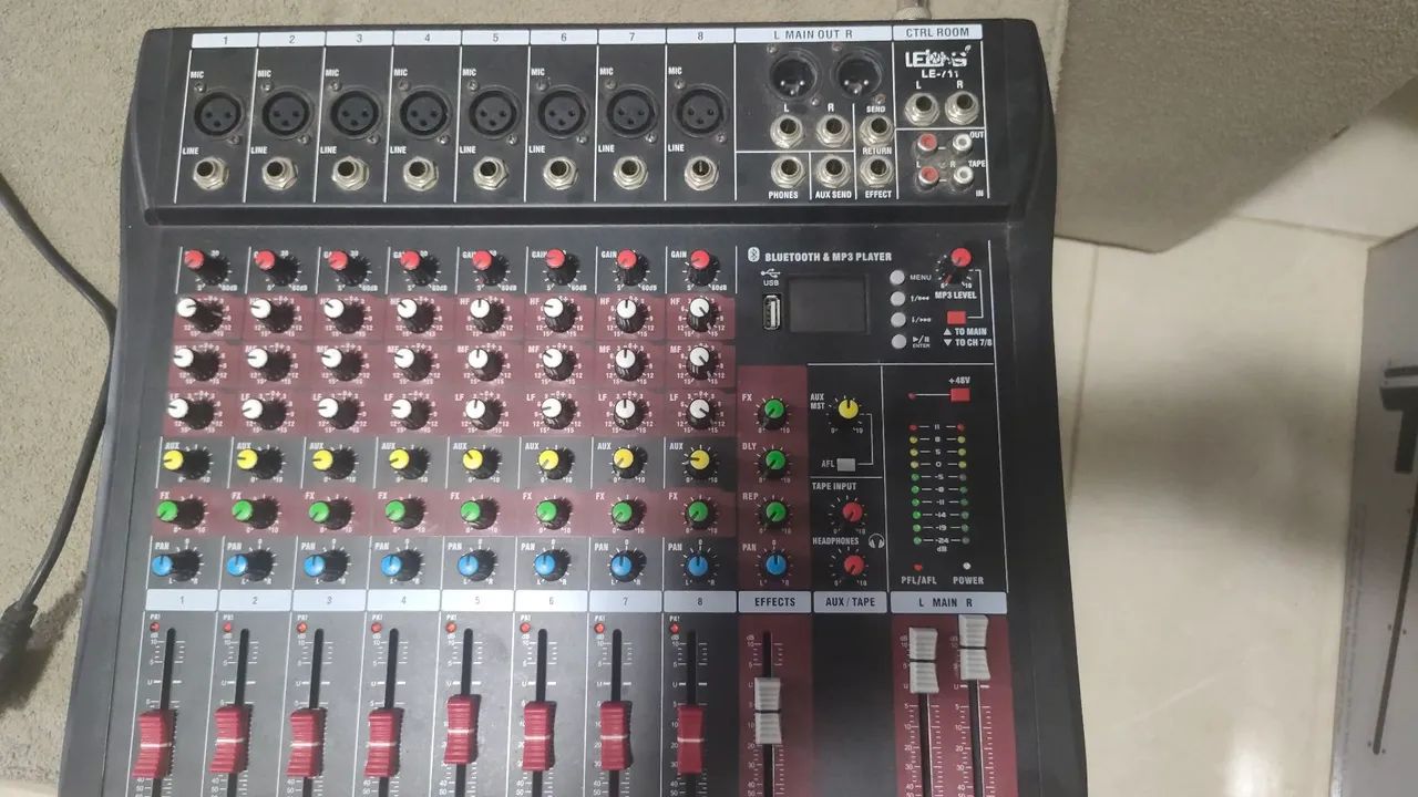 Console Mixer Lelong 711