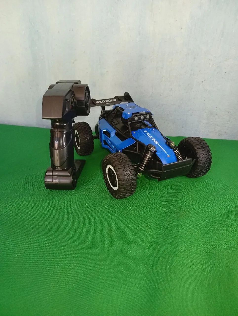 Carrinhos Com Controle Remoto Recarregável TOP  - Foto 3
