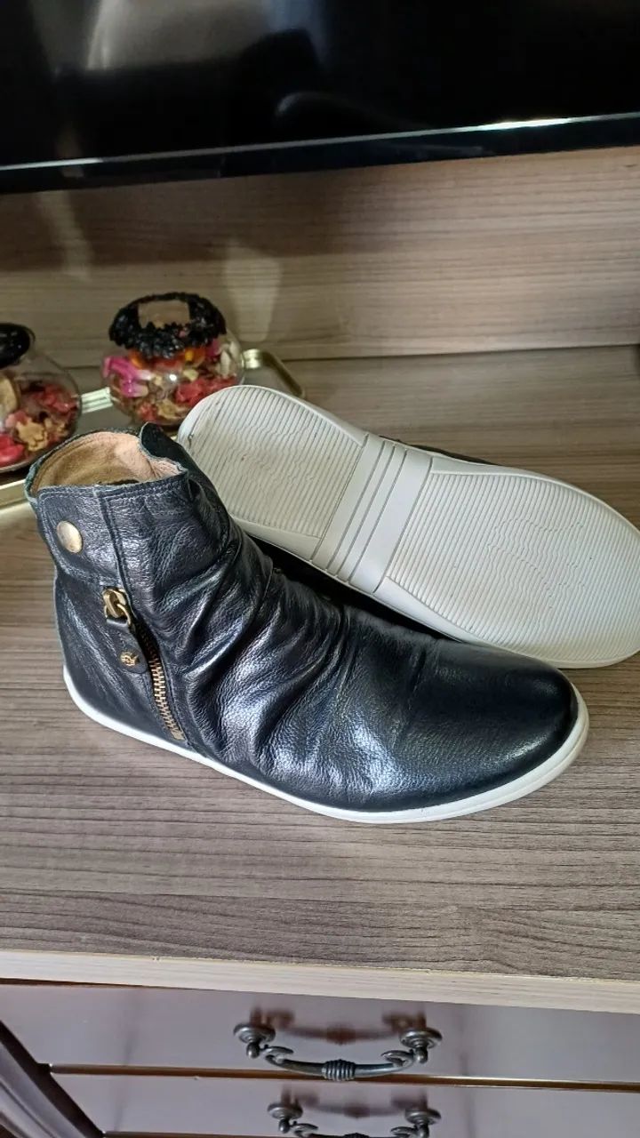 Bota de couro Perlatto n.35 - Foto 2