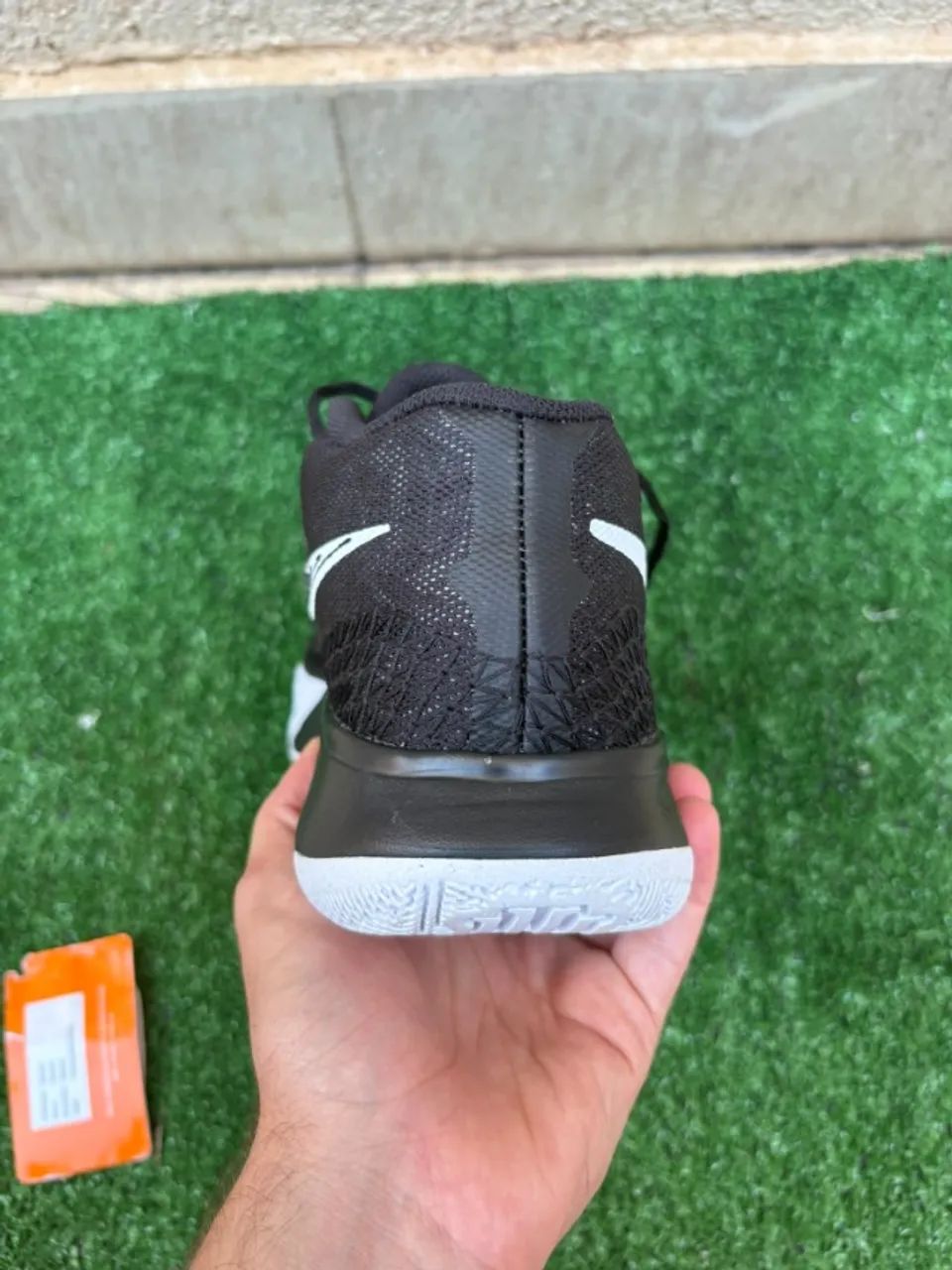 Nike Kyrie Flytrap 6 Black White - Foto 4