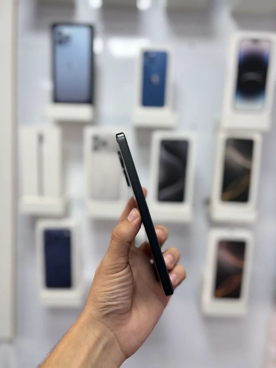 POCO X7 PRO - 256GB / 12 RAM ( PRETO )  - Foto 5