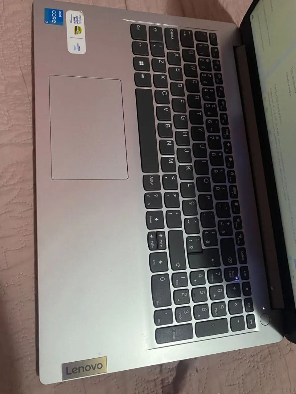 Notebook, mesa e cadeira - Foto 3