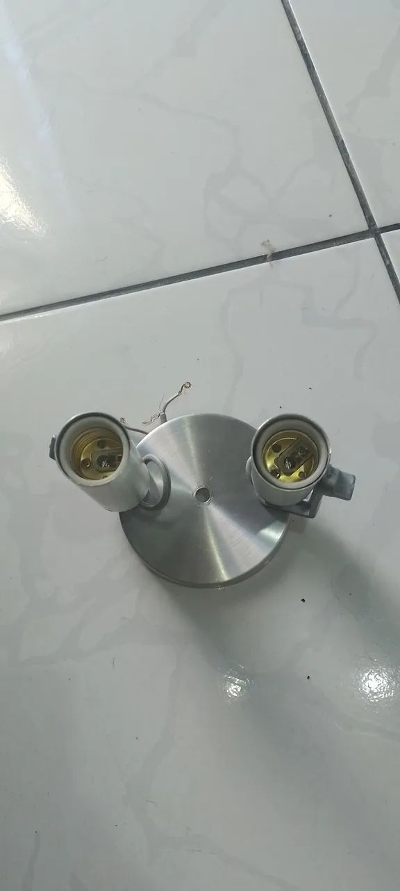 Spots para 2 lampadas
