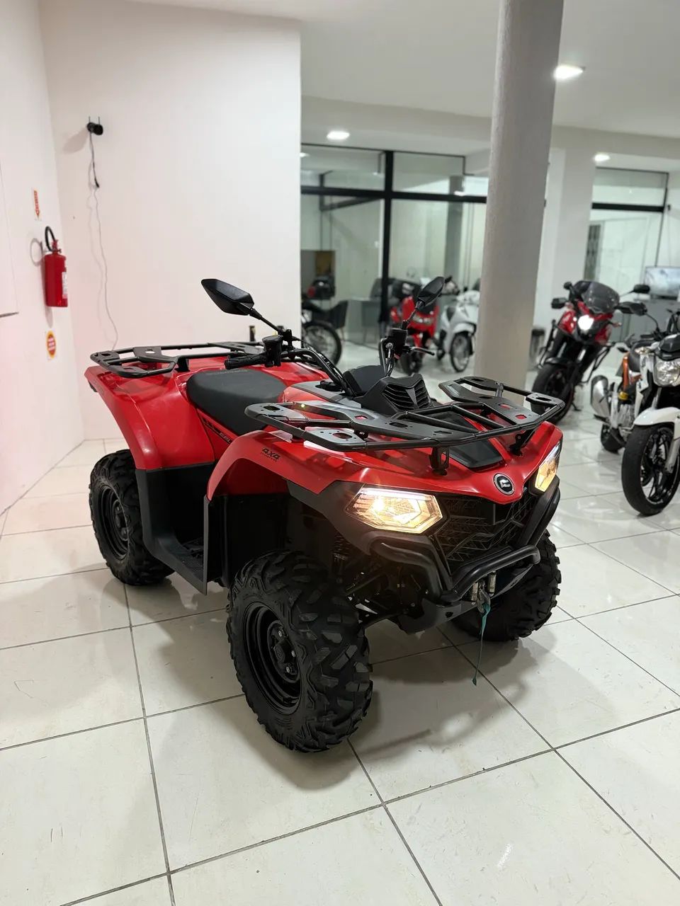 QUADRICICLO CFORCE 450cc COM 500Km!! - Foto 2
