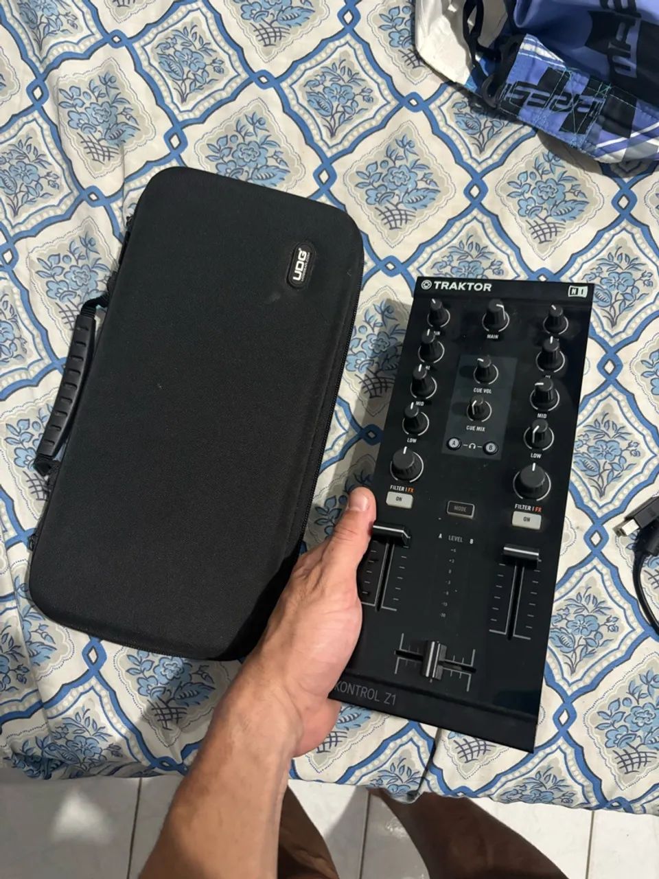 TRAKTOR KONTROL Z1 - CONTROLADORA - Foto 4