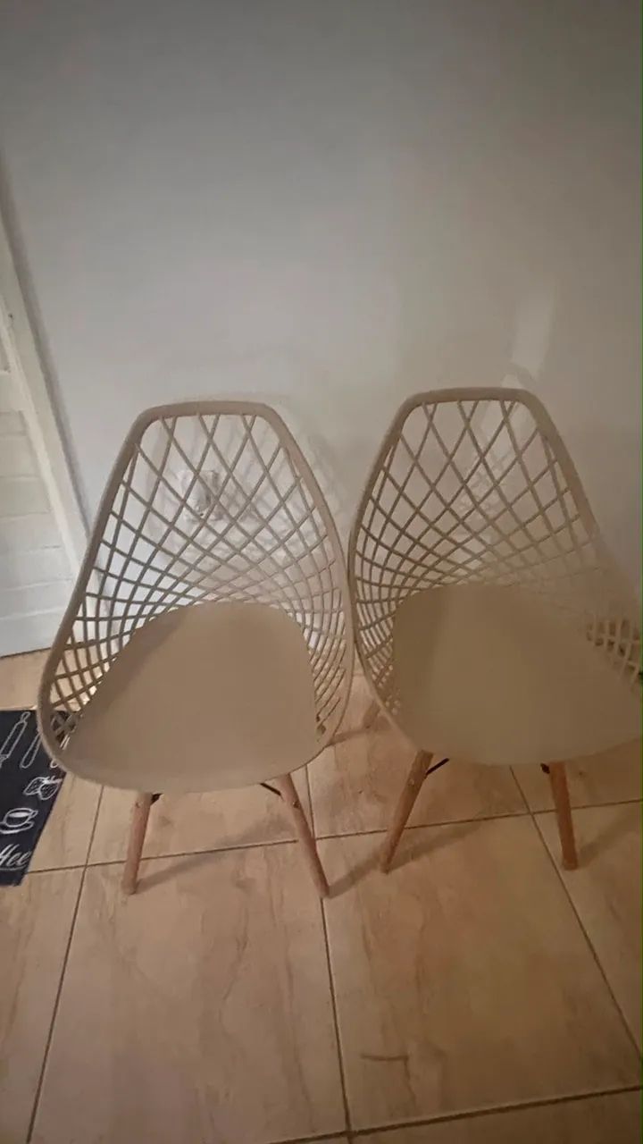MESA + 2 CADEIRAS - Foto 4