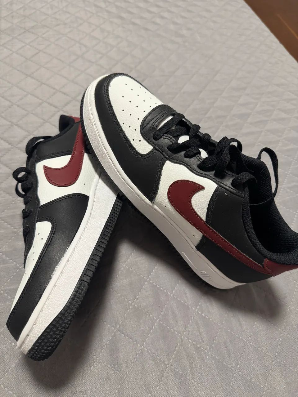 Tênis Nike Air Force 1 LE