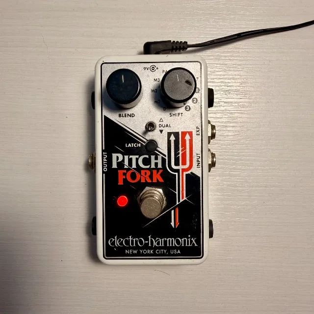 Pedal Electro-Harmonix Pitch Fork