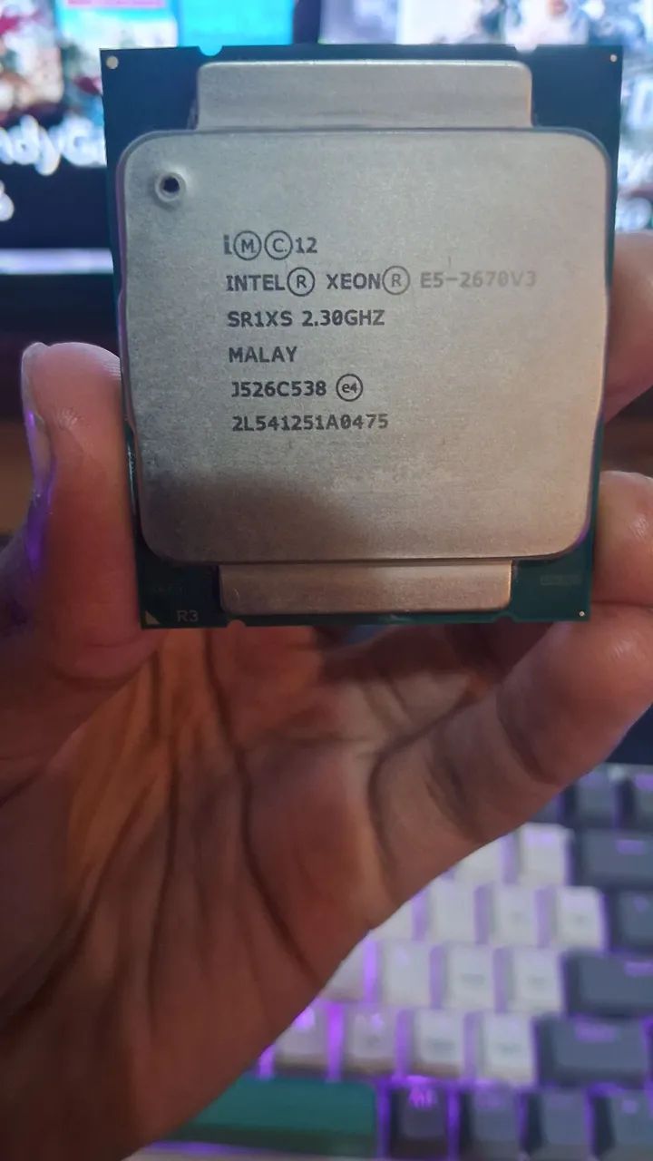 Processador Intel Xeon E5-2670v3