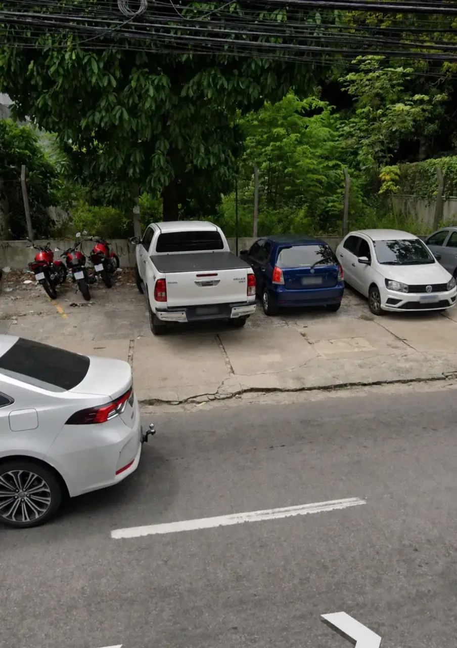 Vendo terreno em Adrianópolis