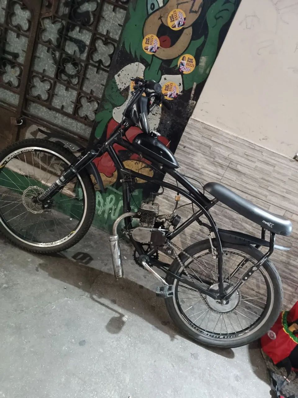 Bicicleta Motorizada 80cc Preta  - Foto 2