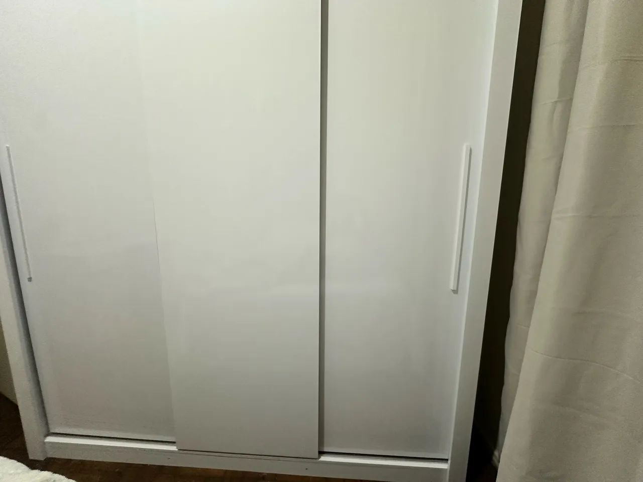 Guarda- roupa 