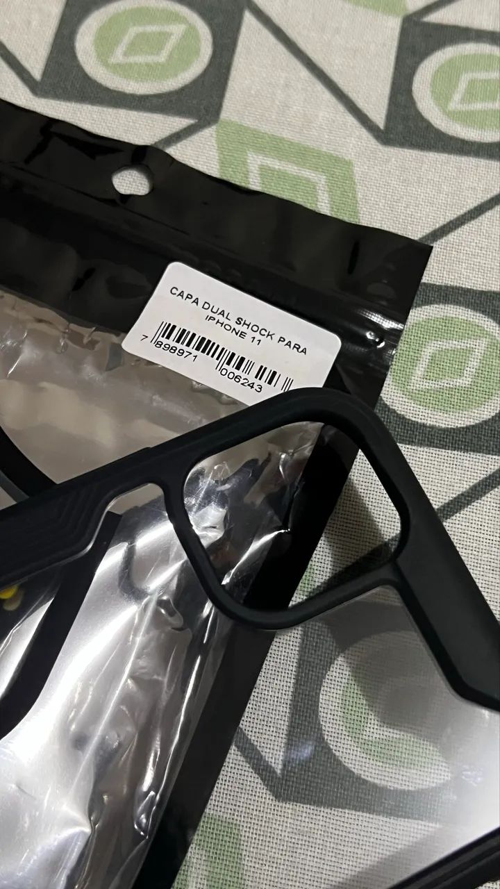 Capa para iPhone 11 - Dual Shock - Gshield - Foto 4