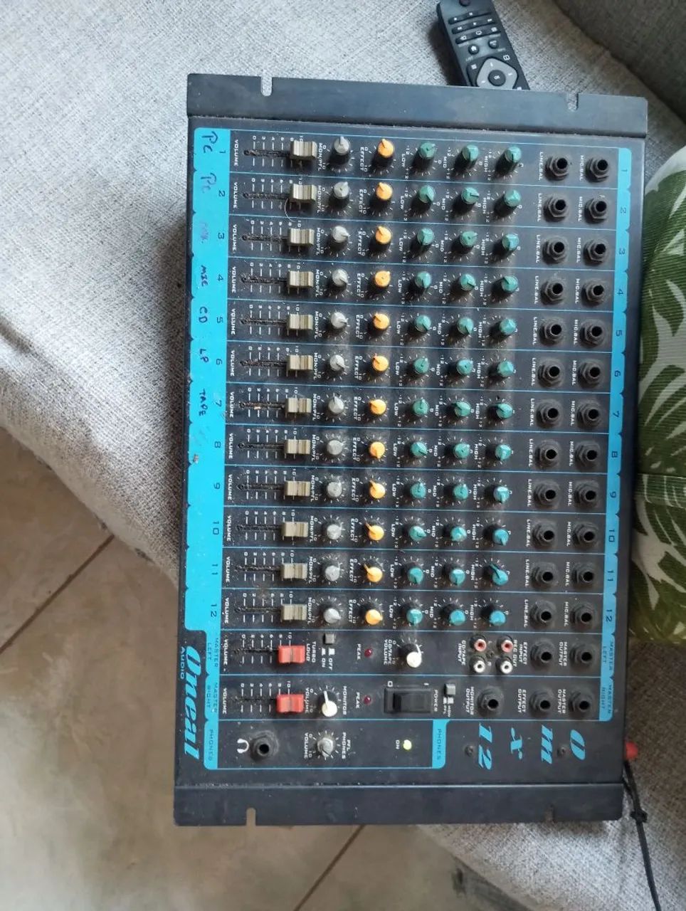 Mesa de som