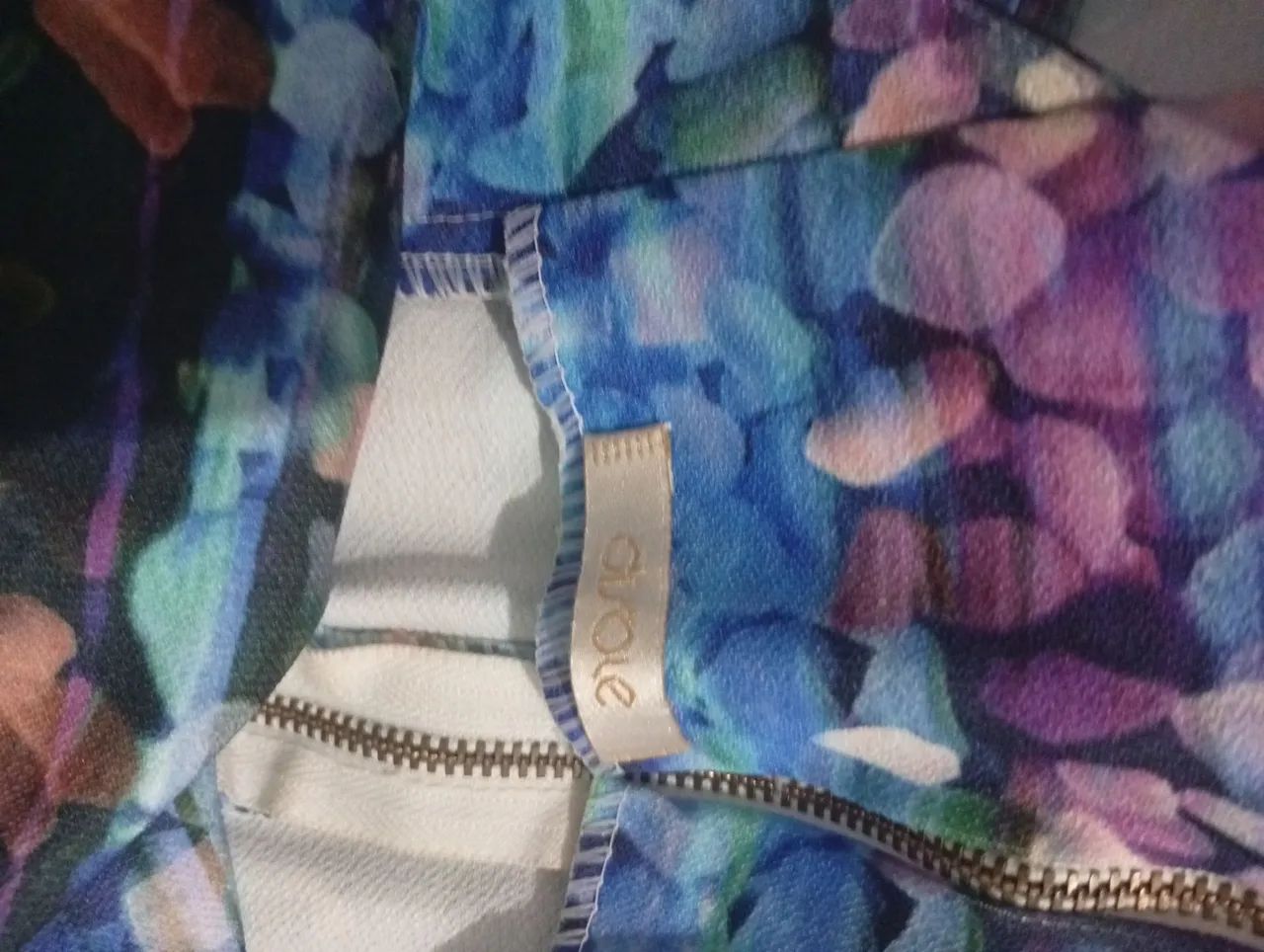 Vestidos sem uso - Foto 4