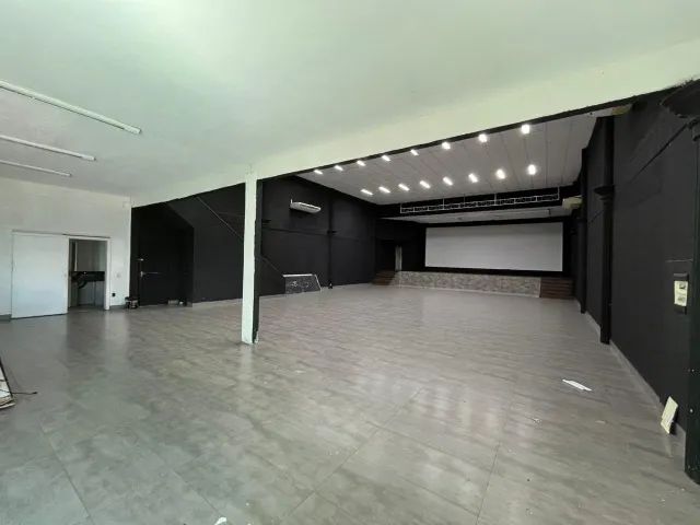 Aluguel Galpão Comercial - 5ª Avenida BC - Foto 2