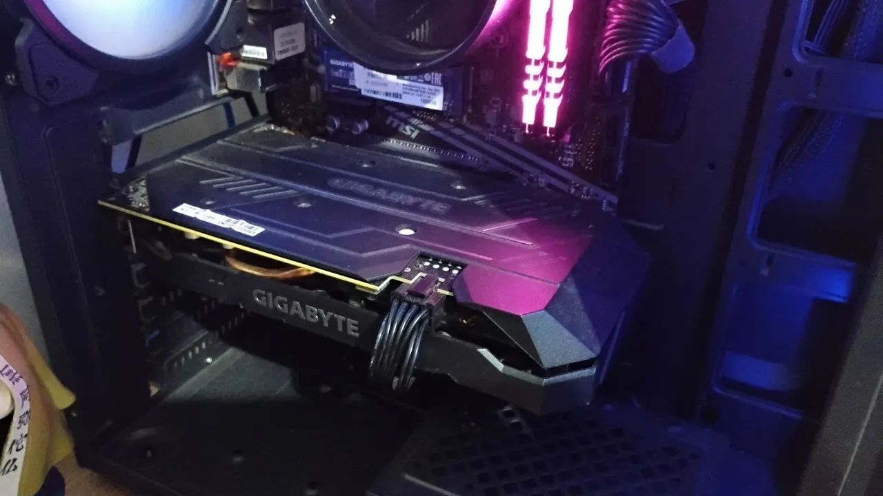 Placa de vídeo 1660ti gigabyte