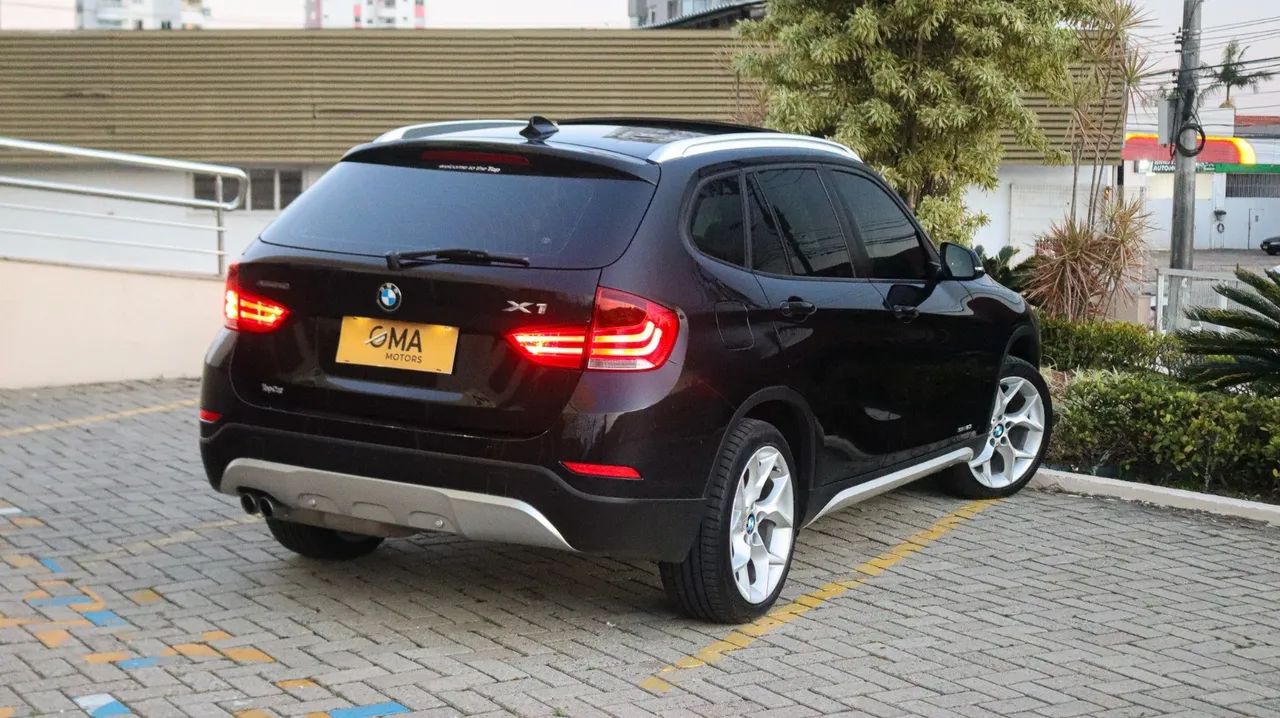 BMW X1 Sdrive 20I X-line 2.0 TB Active Flex 2015 - Foto 3